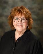 Dana Meister headshot
